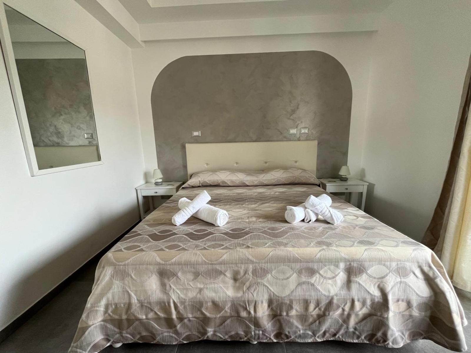 Appartamenti Il Ventaglio Đảo Lipari Ngoại thất bức ảnh