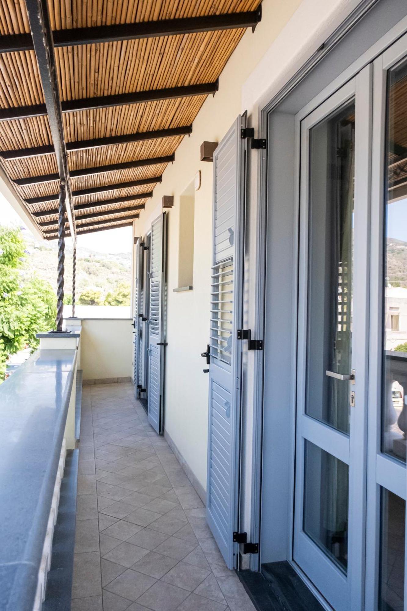 Appartamenti Il Ventaglio Đảo Lipari Ngoại thất bức ảnh