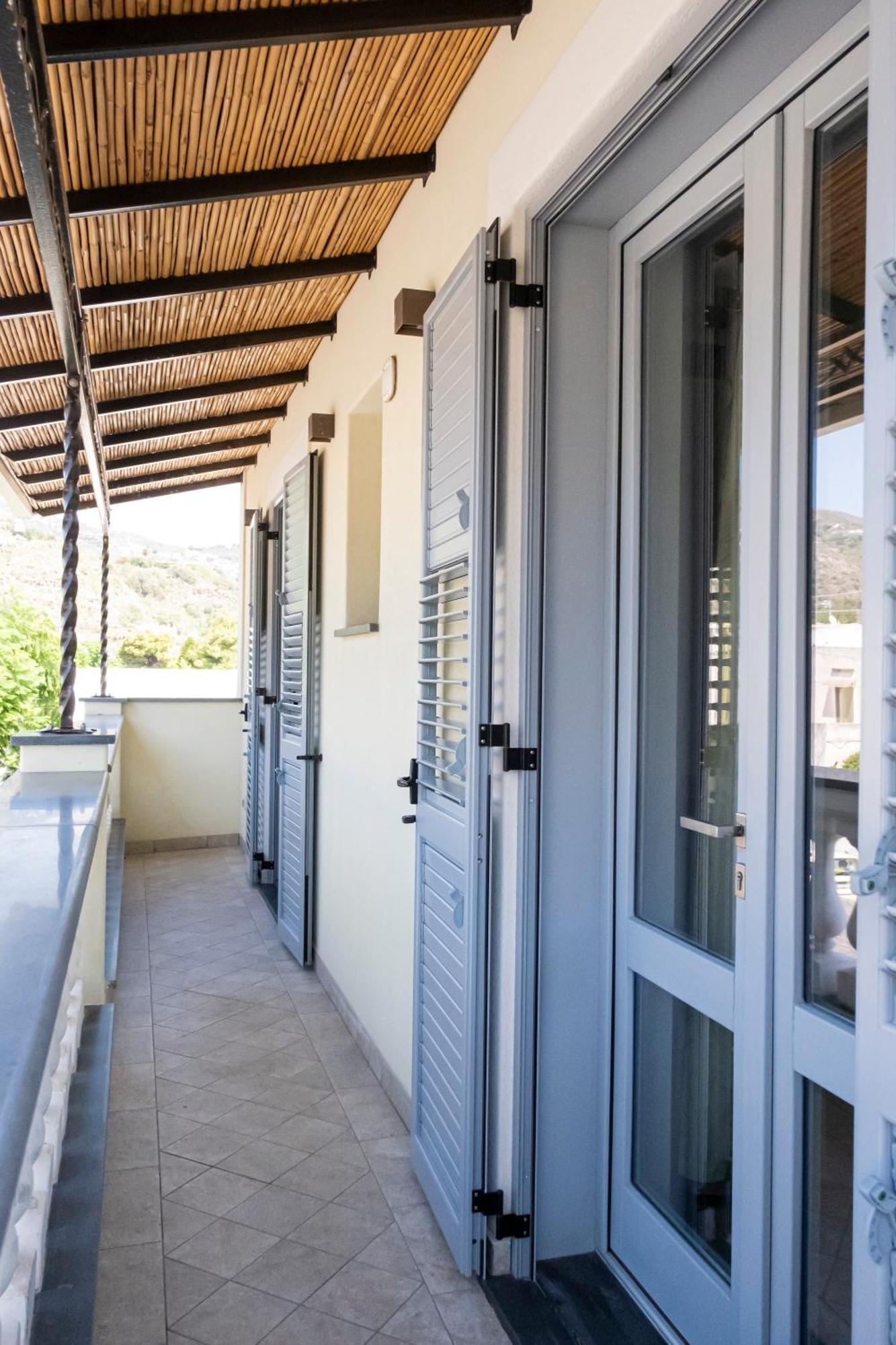 Appartamenti Il Ventaglio Đảo Lipari Ngoại thất bức ảnh