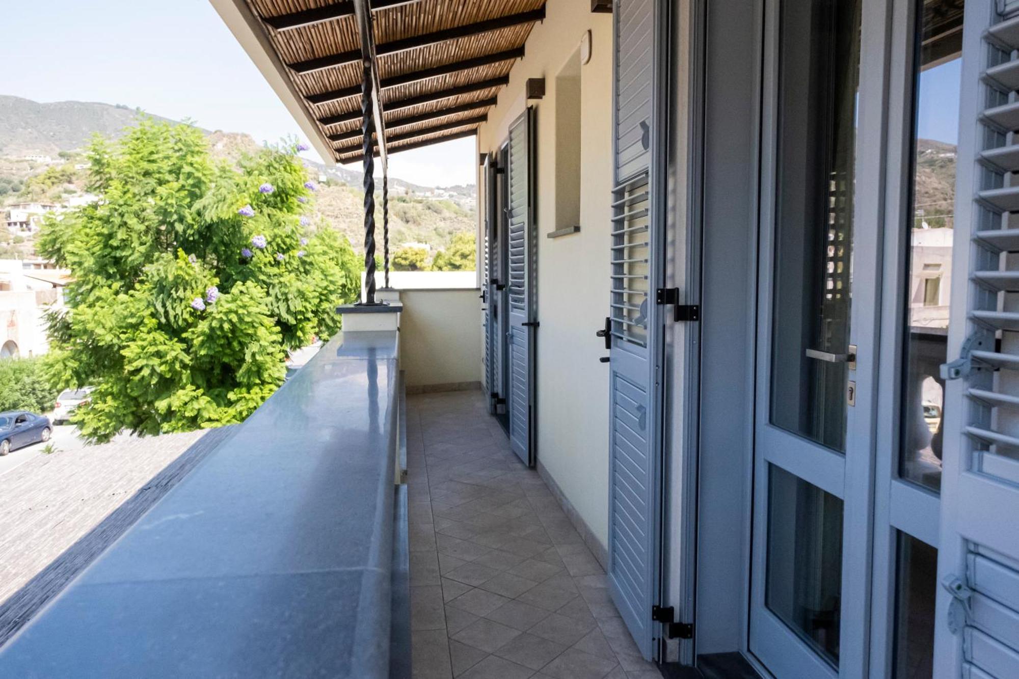 Appartamenti Il Ventaglio Đảo Lipari Ngoại thất bức ảnh