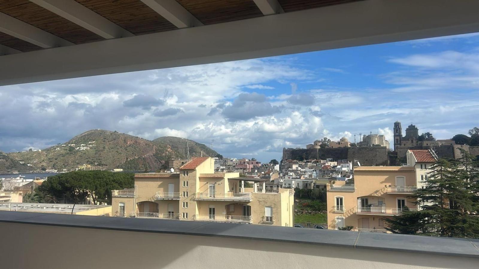 Appartamenti Il Ventaglio Đảo Lipari Ngoại thất bức ảnh