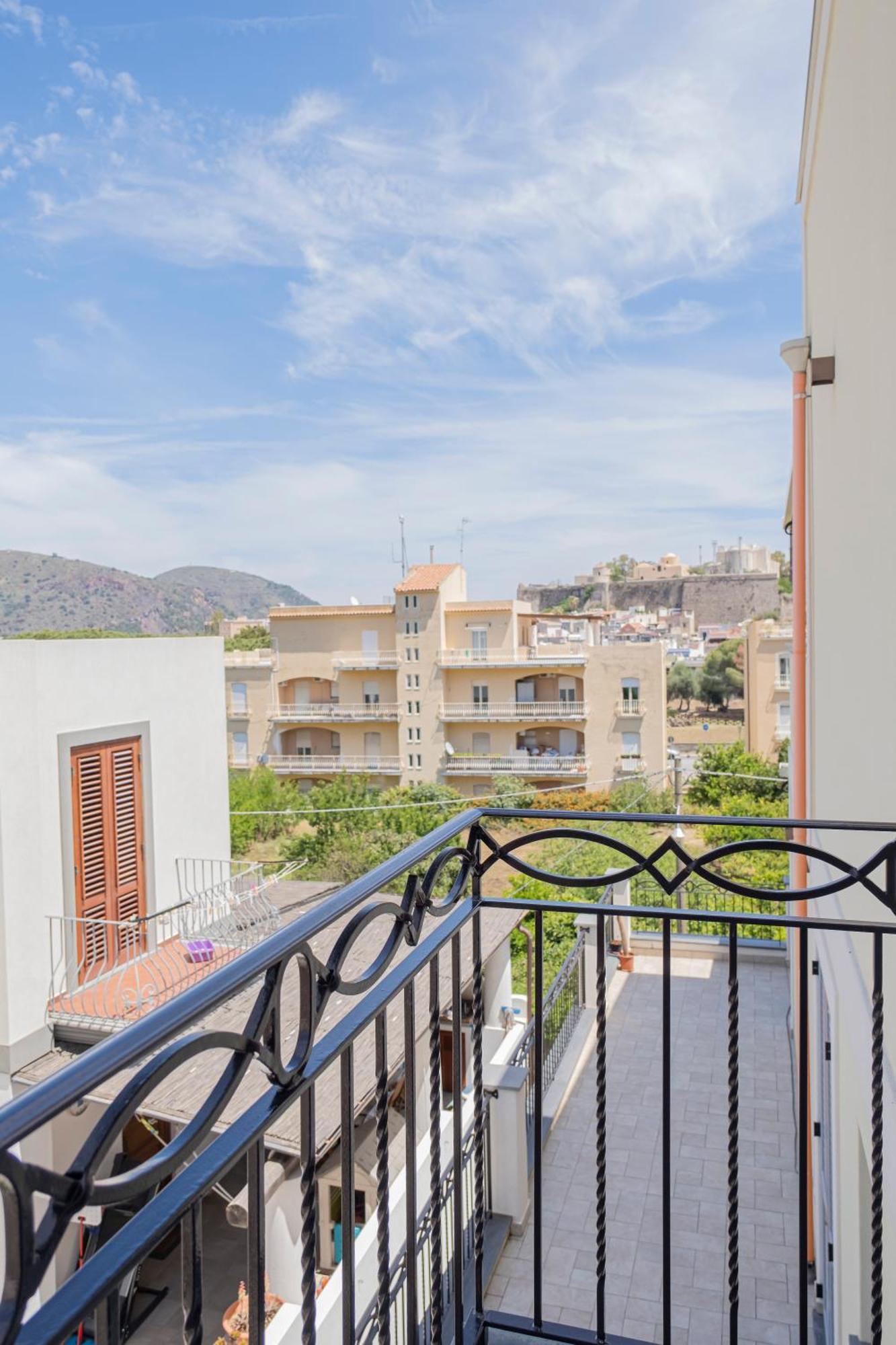 Appartamenti Il Ventaglio Đảo Lipari Ngoại thất bức ảnh